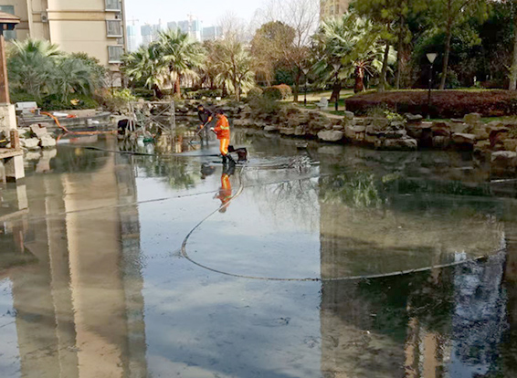 永济景观池淤泥清理